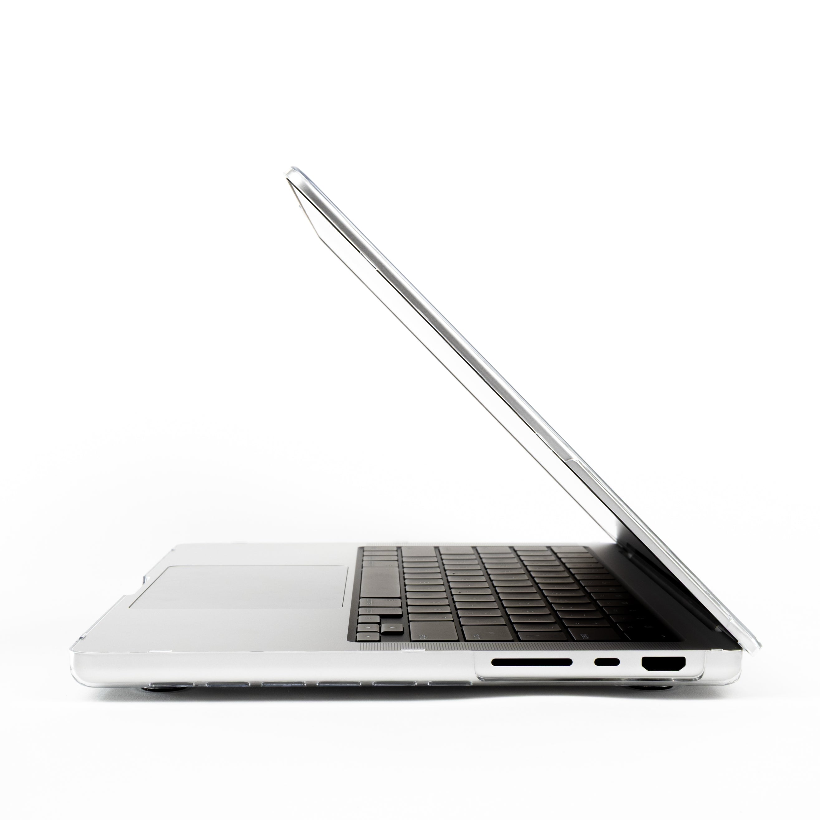 humley-clear-case-macbook-pro14-side-ports